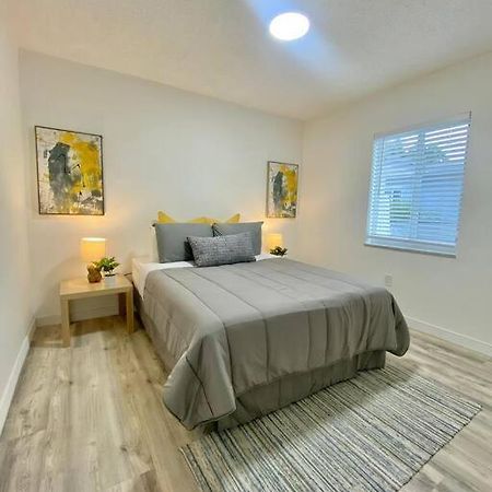 Beautiful & Relax Family House 2/1- Free Parking Miami Exterior foto