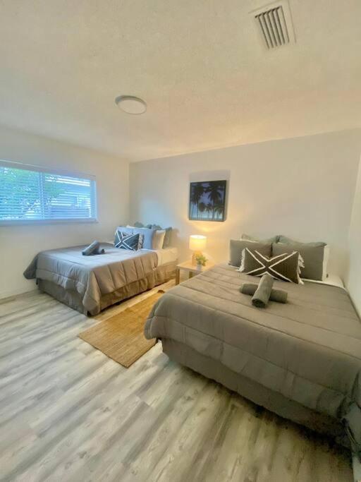 Beautiful & Relax Family House 2/1- Free Parking Miami Exterior foto