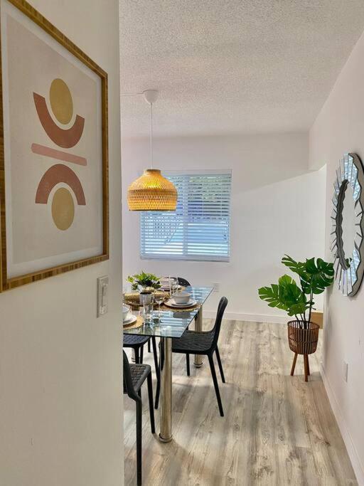 Beautiful & Relax Family House 2/1- Free Parking Miami Exterior foto