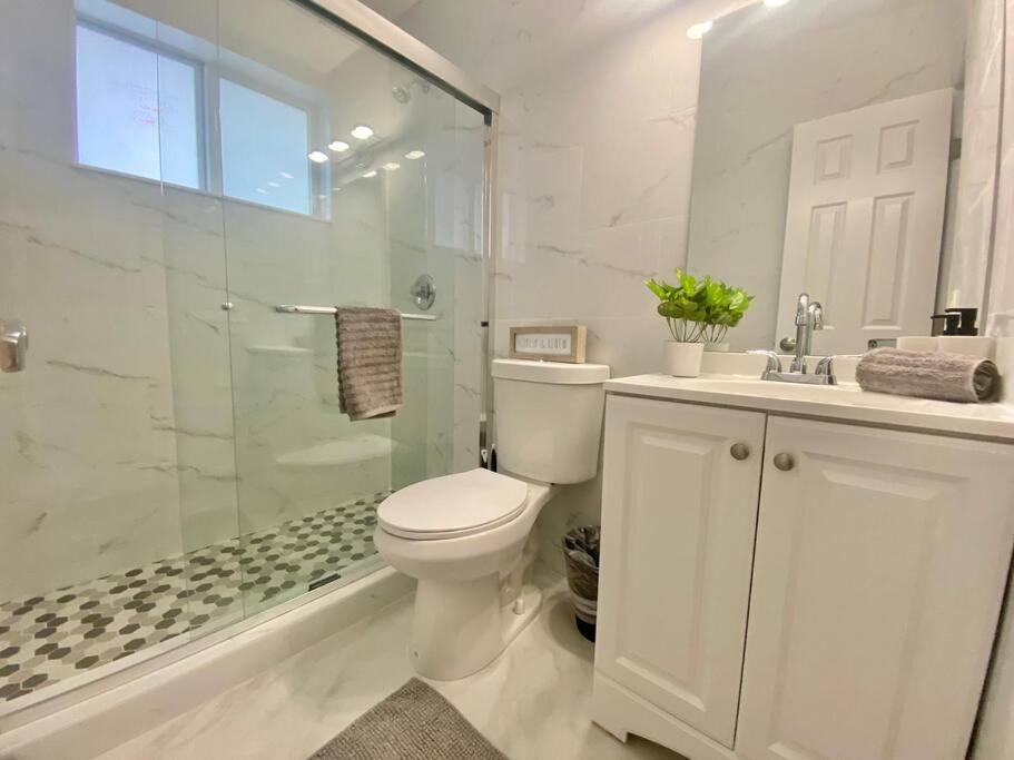 Beautiful & Relax Family House 2/1- Free Parking Miami Exterior foto