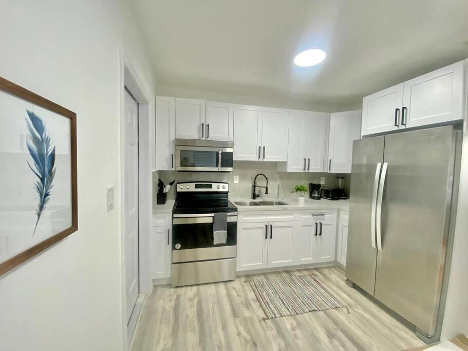 Beautiful & Relax Family House 2/1- Free Parking Miami Exterior foto